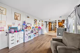 270 Singingwood Dr, Holbrook, NY 11741 - Photo 17