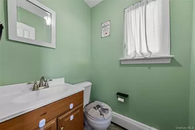 270 Singingwood Drive, Holbrook, NY 11741 - Photo 29