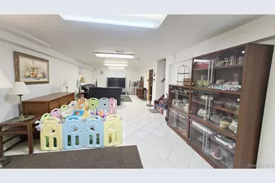 154-07 24 Road, Whitestone, NY 11357 - Photo 13