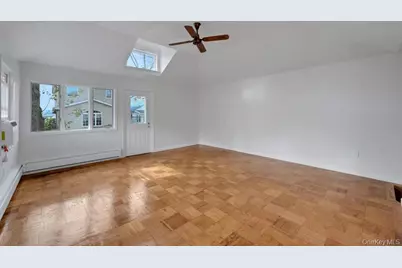 24 Magnolia Place #24, Bronx, NY 10465 - Photo 5