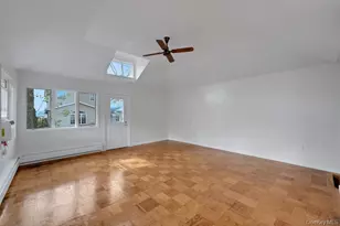 24 Magnolia Pl, Bronx, NY 10465 - Photo 5