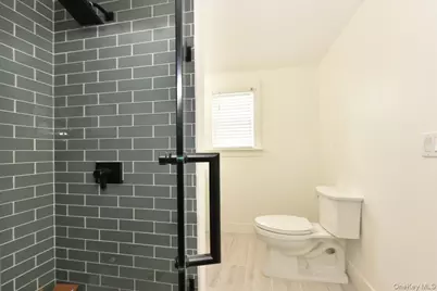 321 Brendan Avenue, Massapequa, NY 11758 - Photo 25