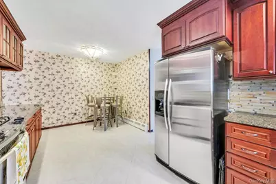 47 Evelyn Court, Manorville, NY 11949 - Photo 19