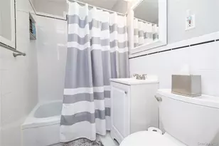 25 Elizabeth St, Farmingdale, NY 11735 - Photo 15