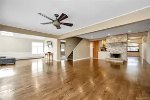 37 Angle Ln, Hicksville, NY 11801 - Photo 7