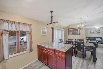 24 Chanel Drive, Brentwood, NY 11717 - Photo 15