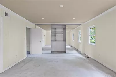 78 Hayloft Court, Huntington Station, NY 11746 - Photo 21