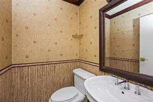 78 Hayloft Ct, Huntington Station, NY 11746 - Photo 7