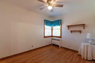 79-12 268th St, Floral Park, NY 11004 - Photo 15