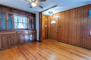 79-12 268th St, Floral Park, NY 11004 - Photo 7