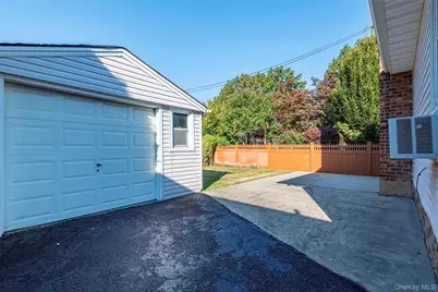 79-12 268th Street, Floral Park, NY 11004 - Photo 25