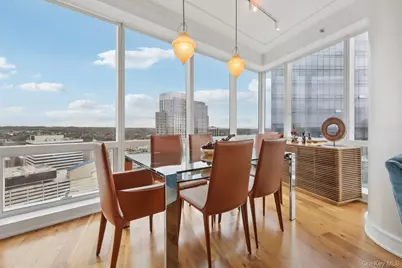 5 Renaissance Square #27G, White Plains, NY 10601 - Photo 3