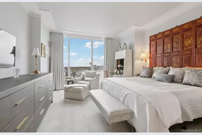 5 Renaissance Square #27G, White Plains, NY 10601 - Photo 9