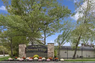 99 Village Cir W, Manorville, NY 11949 - Photo 23