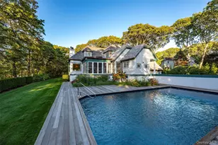 8 Fish Creek Ln, Remsenburg, NY 11960 - Photo 17