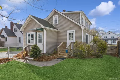 374-376 Marcy Avenue, Riverhead, NY 11901 - Photo 7