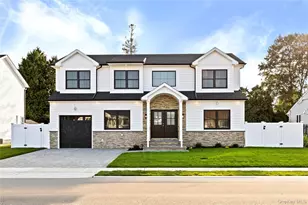 38 Eldorado Blvd, Plainview, NY 11803 - Photo 3
