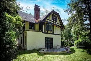 8 Old Park Rd, Tuxedo Park, NY 10987 - Photo 11