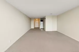 152-18 Union Tpke, Kew Gardens, NY 11367 - Photo 7