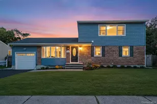 120 Cherry Dr W, Plainview, NY 11803 - Photo 3