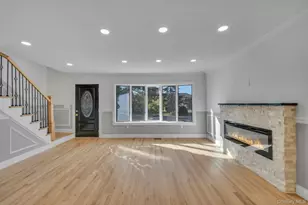 120 Cherry Dr W, Plainview, NY 11803 - Photo 11