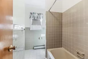 287 Mary Lou Ave, Yonkers, NY 10703 - Photo 19