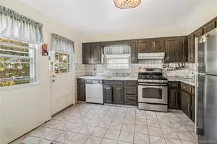 287 Mary Lou Ave, Yonkers, NY 10703 - Photo 15