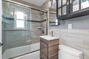 7-16 160th St, Whitestone, NY 11357 - Photo 9