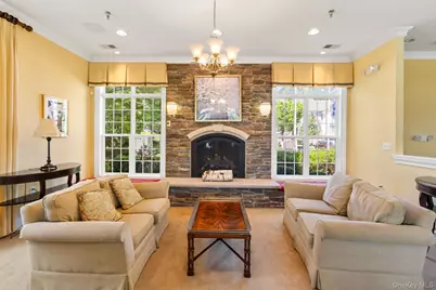 305 Balsam Drive, New Windsor, NY 12553 - Photo 45