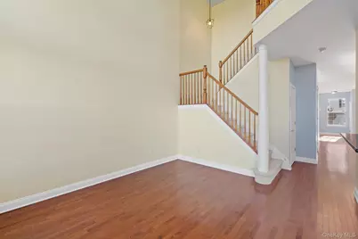 305 Balsam Drive, New Windsor, NY 12553 - Photo 17