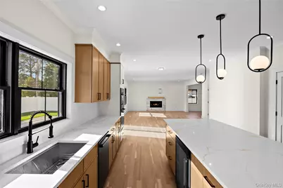 121 Dean Street, Hicksville, NY 11801 - Photo 3