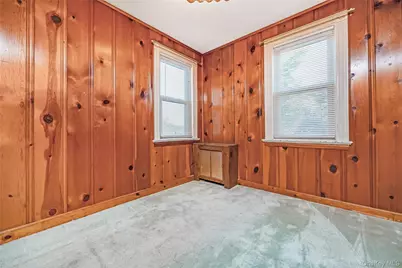 215 Conklin Street, Farmingdale, NY 11735 - Photo 35