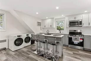 104 E Gates Ave, Lindenhurst, NY 11757 - Photo 21