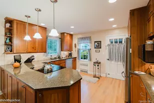 102 Cedar Ave, Poughkeepsie, NY 12603 - Photo 9