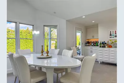 137 South Road, Westhampton, NY 11977 - Photo 9