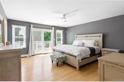 137 South Road, Westhampton, NY 11977 - Photo 31