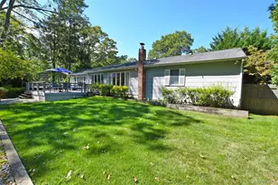 72 Mahogany Rd, Rocky Point, NY 11778 - Photo 17