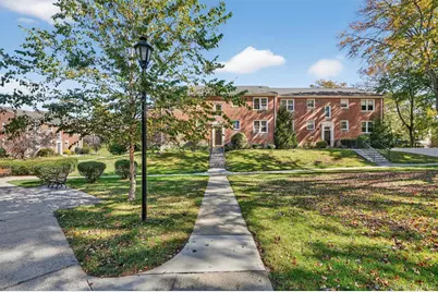 260 Church Street #4B4, White Plains, NY 10603 - Photo 3