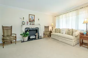 14 Harbor Ln, Glen Head, NY 11545 - Photo 9