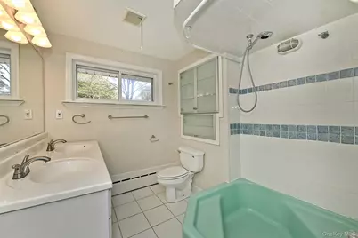 106 Iceland Drive, South Huntington, NY 11746 - Photo 15