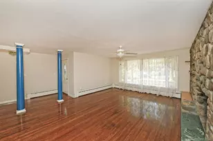 106 Iceland Dr, South Huntington, NY 11746 - Photo 9