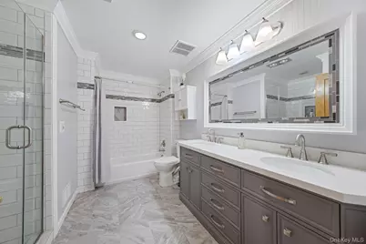 175 The Helm, East Islip, NY 11730 - Photo 21