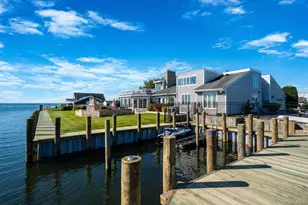 175 The Helm, East Islip, NY 11730 - Photo 37
