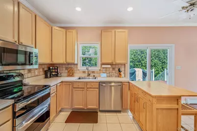 3 Iowa Avenue, Port Jefferson Station, NY 11776 - Photo 7