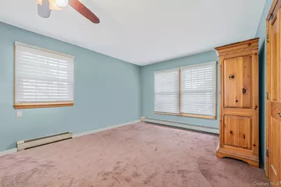 4 Sullivan Avenue, Farmingdale, NY 11735 - Photo 29