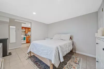 4 Sullivan Avenue, Farmingdale, NY 11735 - Photo 35