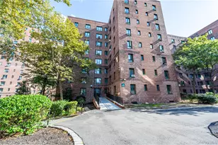 11 Metropolitan Oval, Bronx, NY 10462 - Photo 15