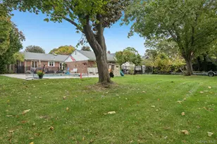 312 Great River Rd, Great River, NY 11739 - Photo 35