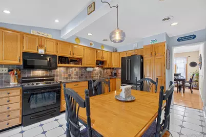 15 Woodbine Drive, Mahopac, NY 10541 - Photo 13