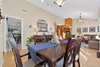 15 Woodbine Drive, Mahopac, NY 10541 - Photo 9